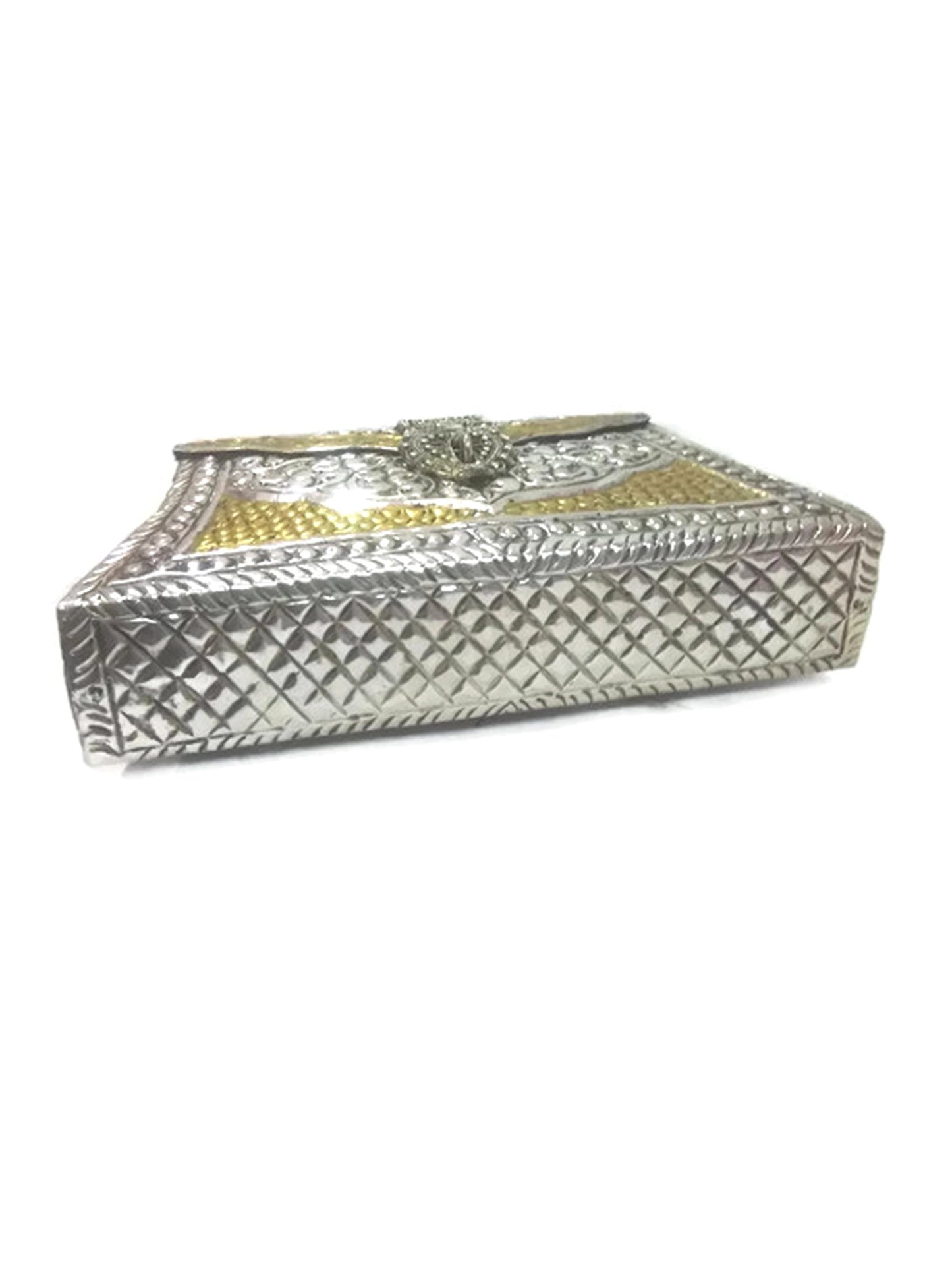 Trend Overseas Hand Carving Vintage Brass Purse antique Ethnic Handmade Women metal clutch Bag Hand clutch Handbag for women hand purse