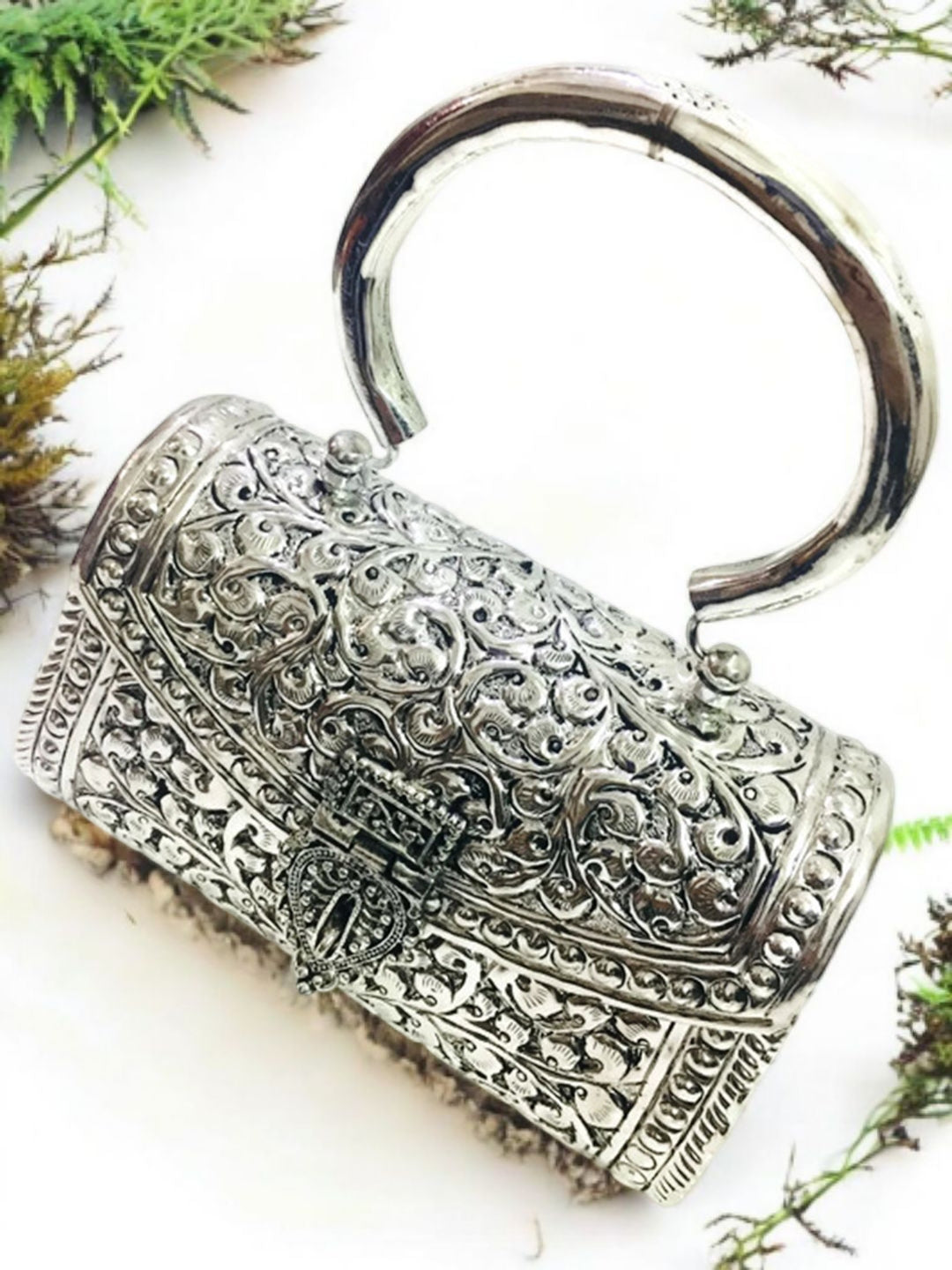Trend Overseas Oxidized Silver Clutch Bag with Handle – German Brass Bridal Purse for Weddings & Parties
